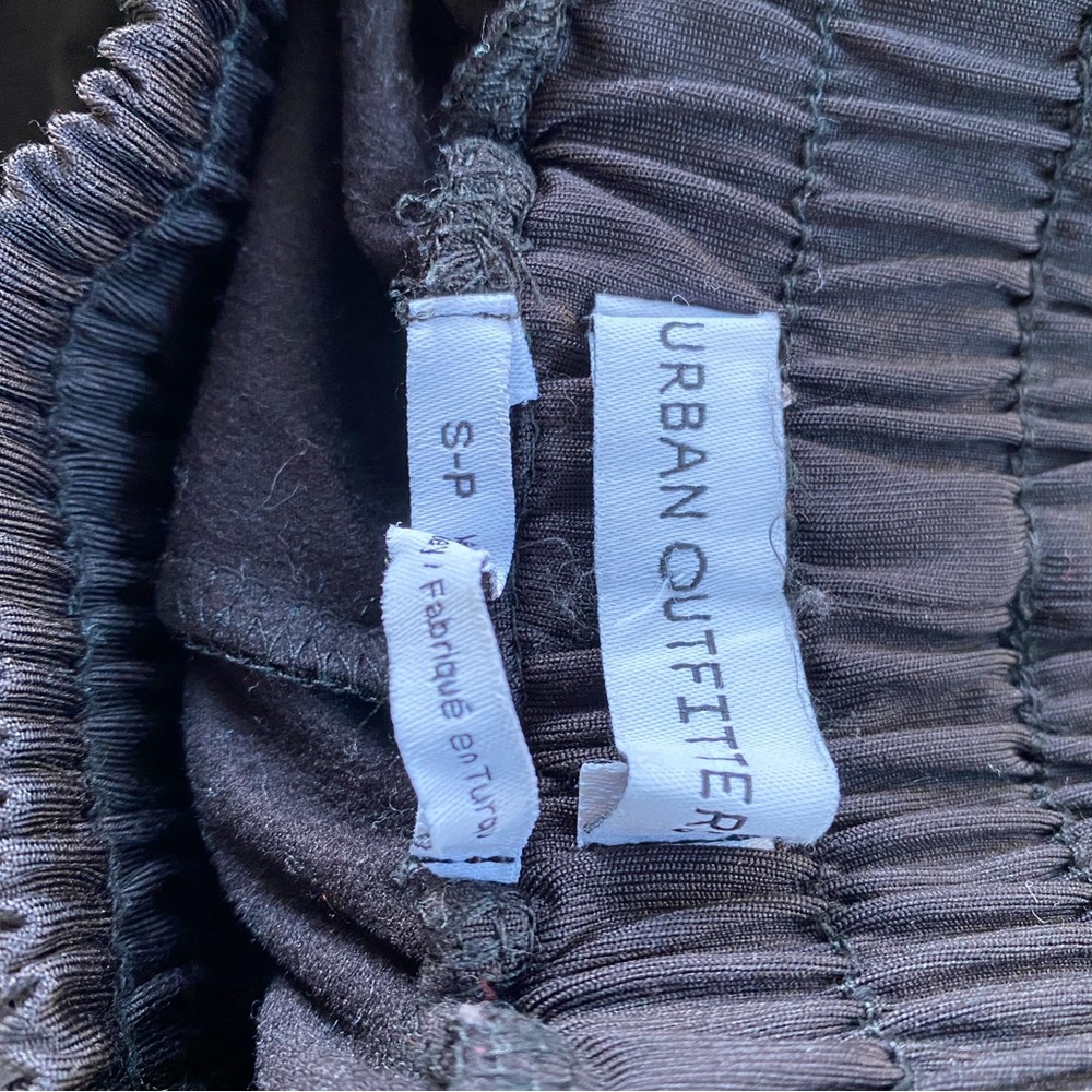 Urban Outfitters basketball shorts - Picture 9 of 9